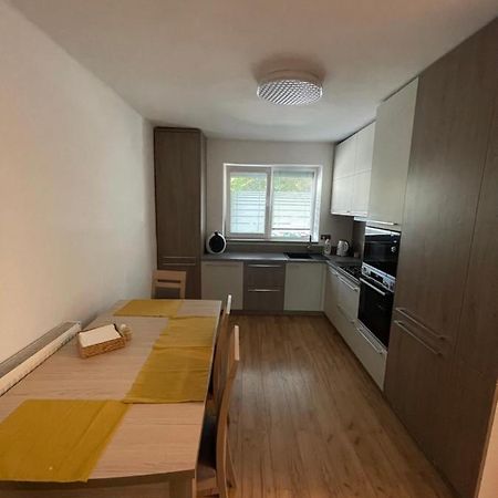 Apartman Daxnerko - Samostatny Dvojpokojovy Byt Братислава Экстерьер фото